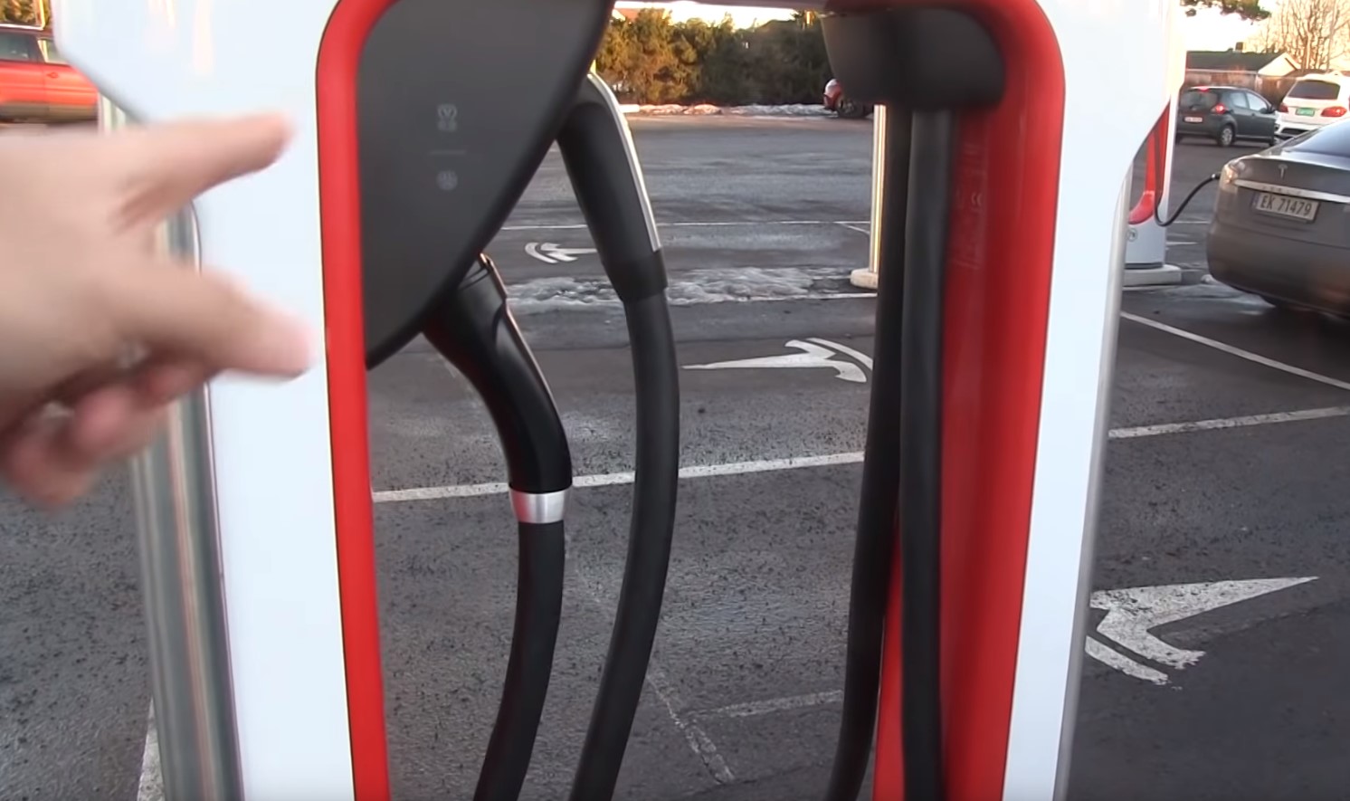 Tesla are retrofitting Superchargers with faster CCS Type2 connectors